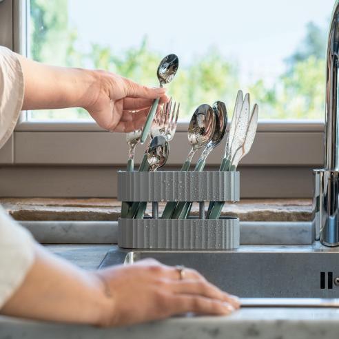 Guzzini - Scolaposate in plastica drain&safe Tierra 'Made for Nature' Grigio