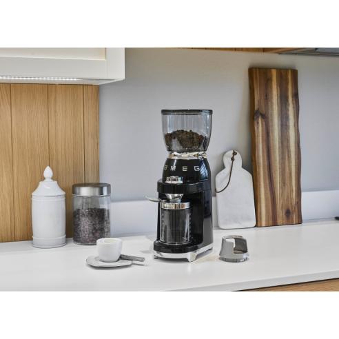 Smeg Macinacaffe Nero | Salernocasalinghi