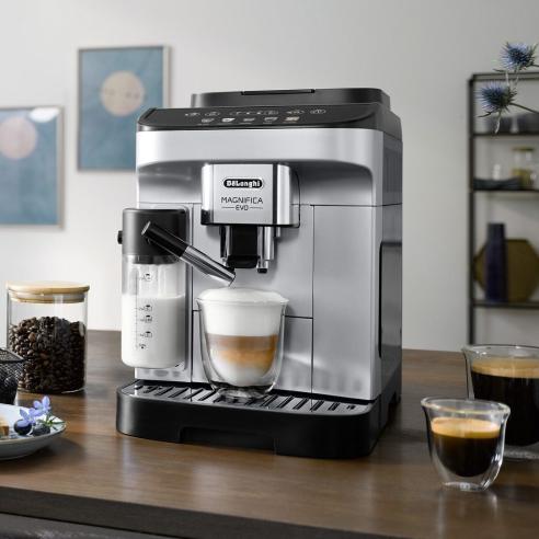 De Longhi - Macchina per caffè superautomatica sistema cappuccino Magnifica EVO ECAM290.61.SB