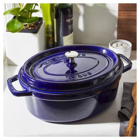 Staub - Casseruola cocotte in ghisa smaltata ovale 29 cm blu
