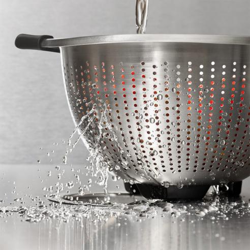 Oxo - Scolapasta in acciaio inox Good Grips 28 cm