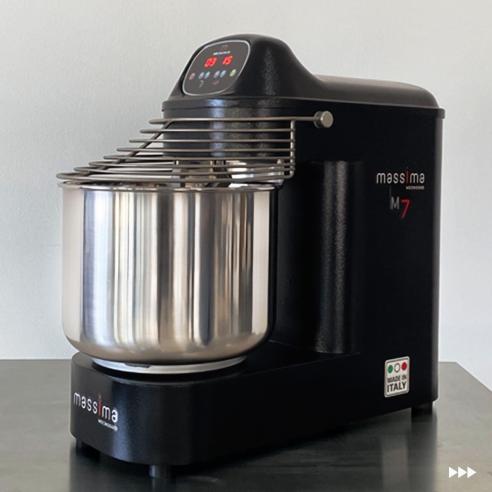 Mecnosud - Impastatrice professionale a spirale Massima M7 nera