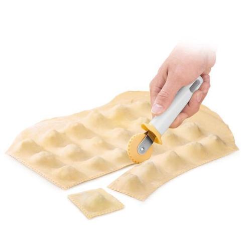 Tescoma - Rotella tagliapasta taglia e chiudi linea Delicia 17 cm