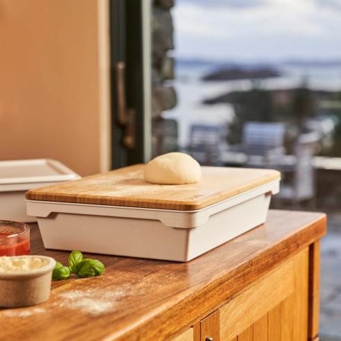 Ooni - Tagliere in bamboo e copri-cassetta per impasto pizza