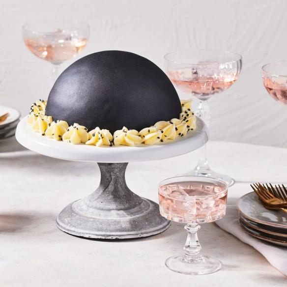 Spray Metallizzato Nero FunCakes 100ml per Decorazione Torte