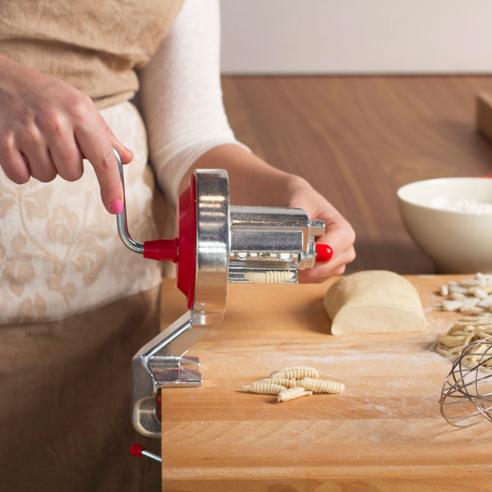 Macchina per la pasta cavatelli little mama