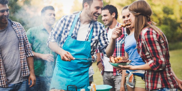 6 idee originali per una grigliata estiva con amici e parenti