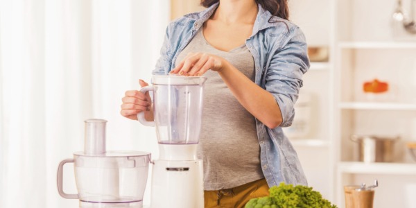 Mixer o frullatore: quale scegliere in base a ingredienti e ricette?