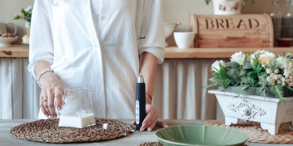 Qual è la differenza tra montalatte e cappuccinatore?